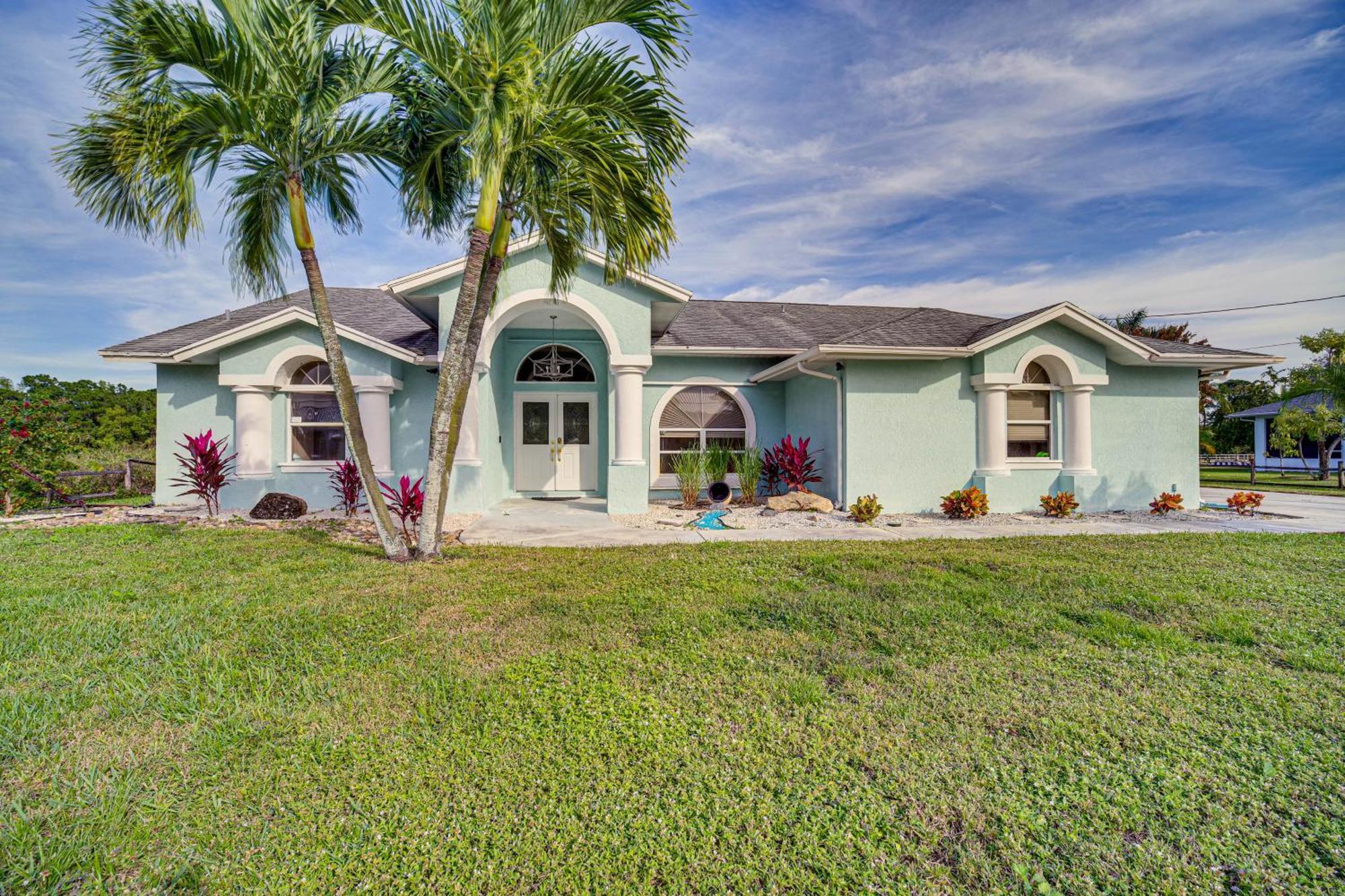 Port St Lucie Canal-Front Home With Private Pool! Port St. Lucie Exterior photo